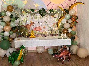 Fiesta temática de dinosaurios